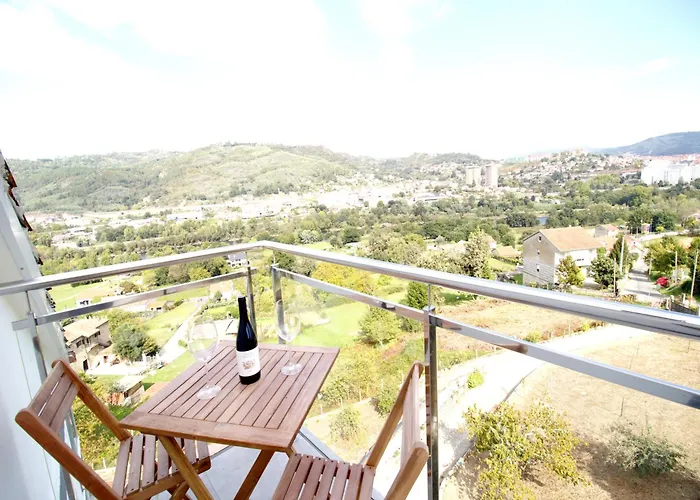 Casa Mirador Reza