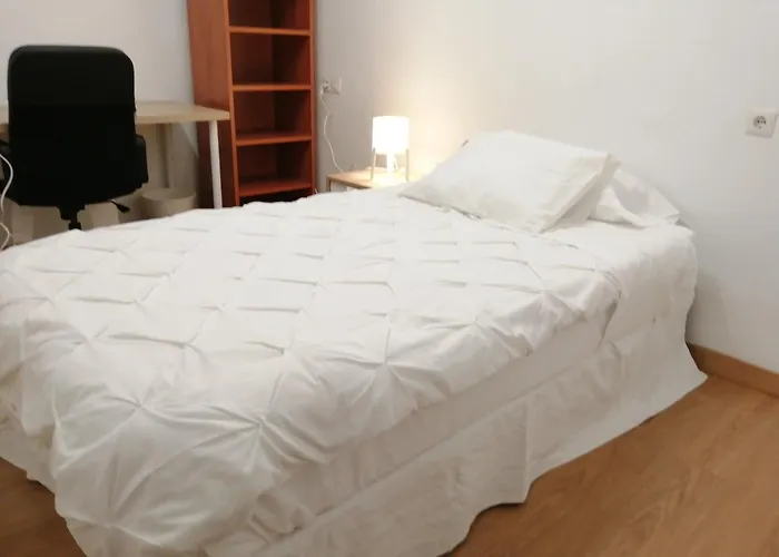 Funcional Y Renovado Apartamento En Iturrama