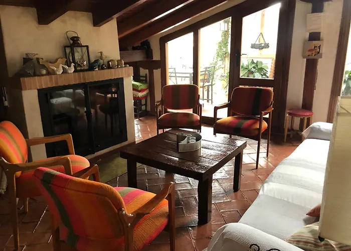 La Casa De Las Pajaritas