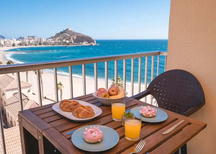 ¡Frente al Mar + Garaje y Wifi!
