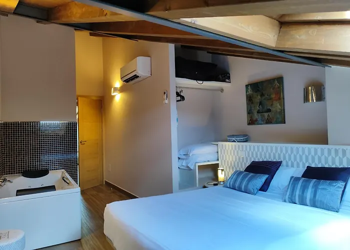 Apartamentos La Alborada Medieval