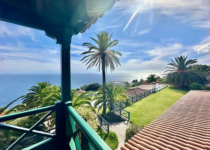 Villa Media Luna Con Vistas A La Palma By Alterhome