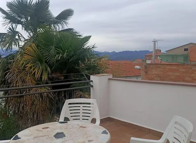 Roc De La Mel