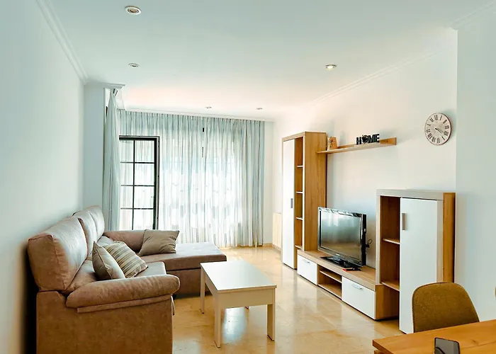 Apartamento En Nigran Con Terraza, Vistas Y Garaje
