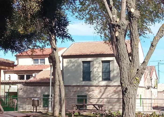 Casa Rural - De Brevas A Higos