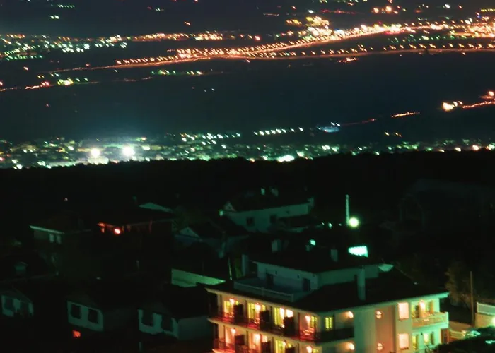 Apartamentos Turisticos Cumbres Verdes