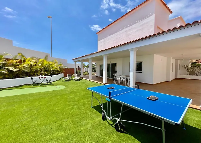 Villa Amorio A Spacious Modern Getaway With A Private Heated Pool & Sea Views