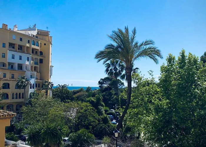 Luminoso Apartamento en Marbella Cabopino
