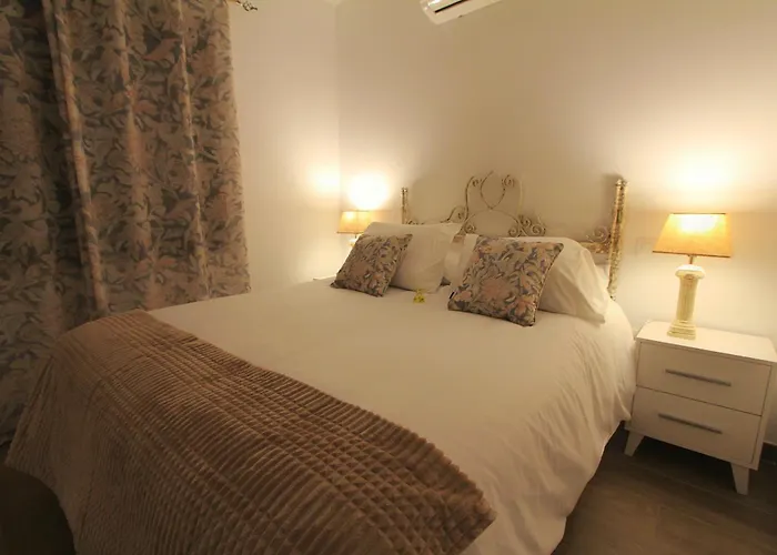 Apartamentos La Vera De Gredos