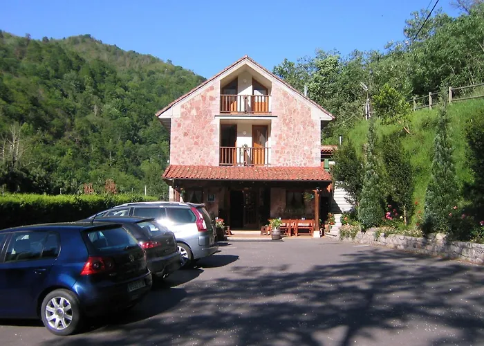 Hotel La Salmonera