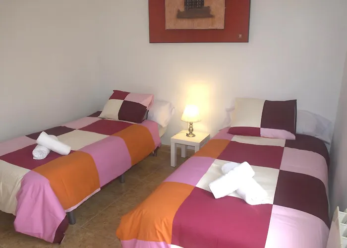 Jardines Del Ebro, 8 Pax, Ideal Grupos