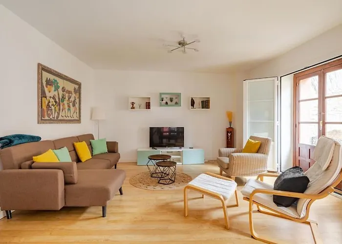 La Casita De Reloj