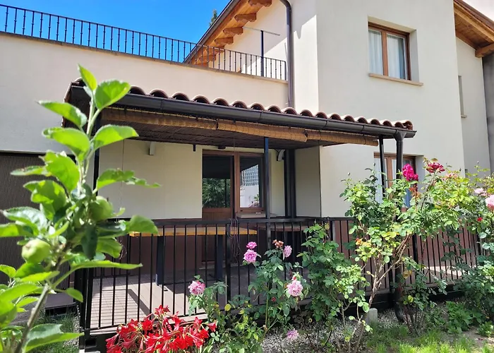 Casa Julio, Bonita Casa Comoda Y Espaciosa, Totalmente Reformada Con Terraza Y Jardin Privado