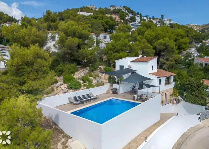 Villa Los Pasitos By Abahana Villas