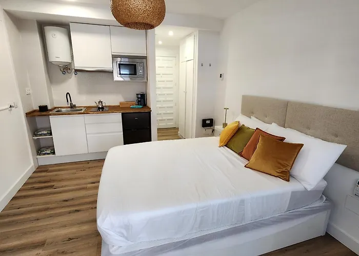 Modern Studio 5 Min To Beach & Dining