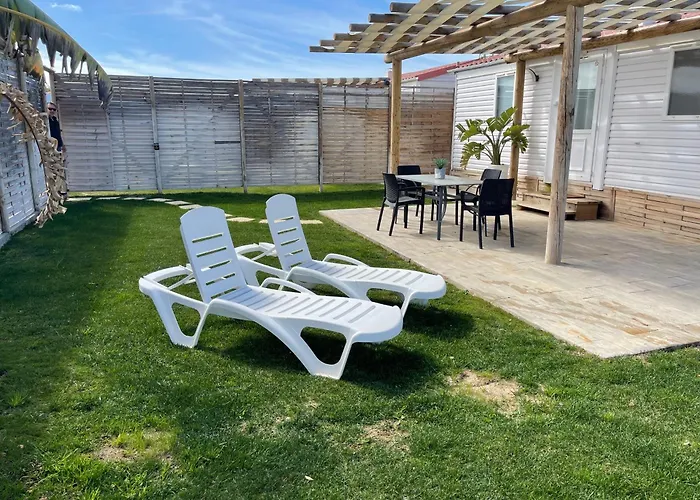 EL PINAR, muy cerca del mar, y con piscina privada