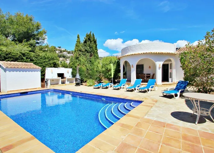 Mimosa - Pretty Holiday Property With Private Pool In Moraira