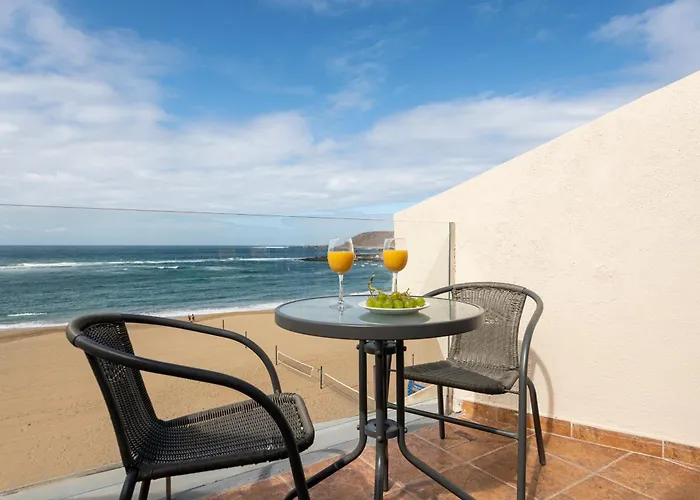 Beachfront Home Las Canteras 4 - Sea Views Terrace