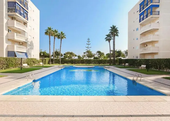 1 Bedroom Nice Apartment In Los Arenales Del Sol