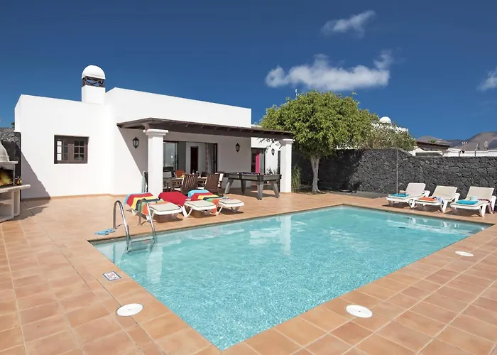 Villa Flamingo by Villa Plus