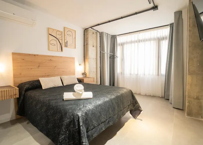 H&H Suite Oasis Granada