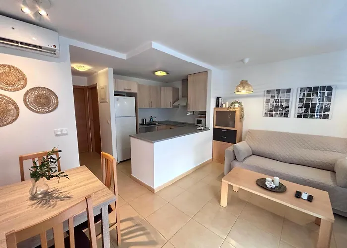 Condado De Alhama, 2 Bed, Fully Equipped With Private Roof, Garden 4