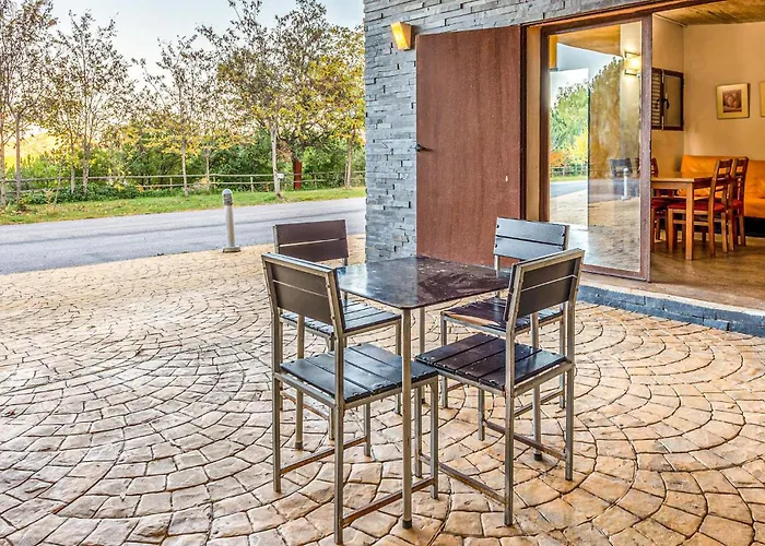 Amazing Apartment In Valencia De Alcantara