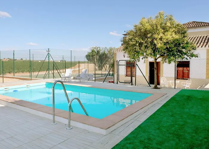 Cozy Home In Puente Genil