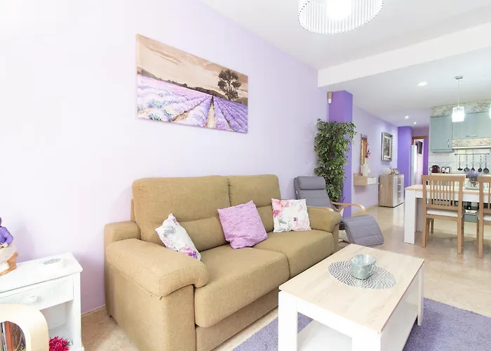 Global Properties, Estudio para parejas en la playa del Puerto de Sagunto