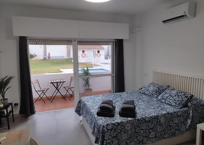 Calidad, Terraza Y Piscina A 500M De La Playa