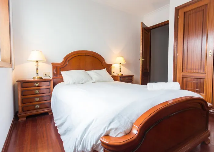 Disfruta De Melide En Este Amplio Apartamento