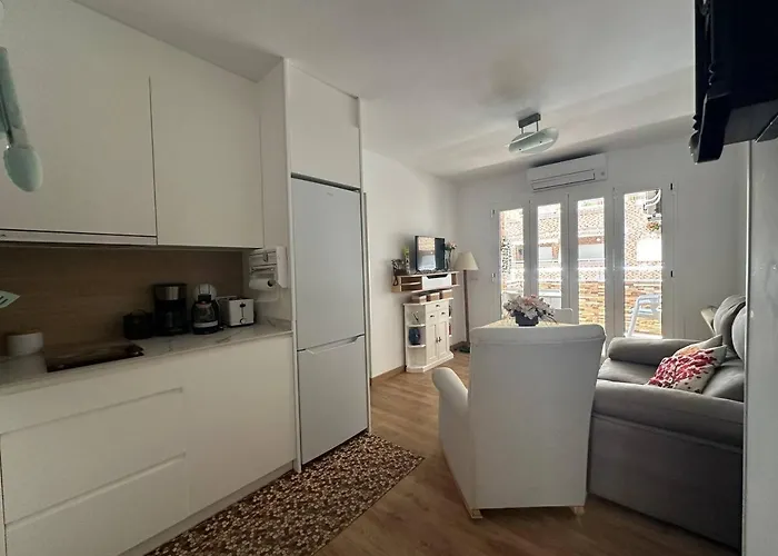 Apartamento De 3 Dormitorios, Costa Marfil - Magic World