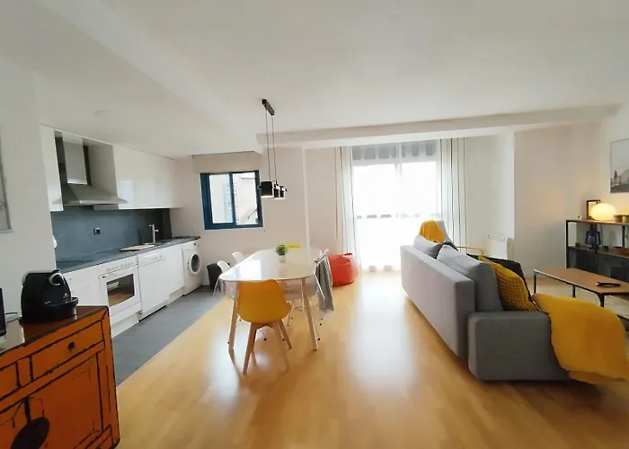 Ventanal De Saras Petfriendly Garaje Trastero Y Chimenea - Arafita Apartamentos