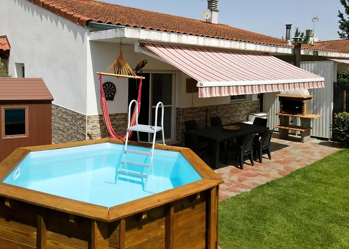 Casa Ozcoidi, Acogedor Alojamiento Con Jardin Y Piscina En El Centro De Navarra