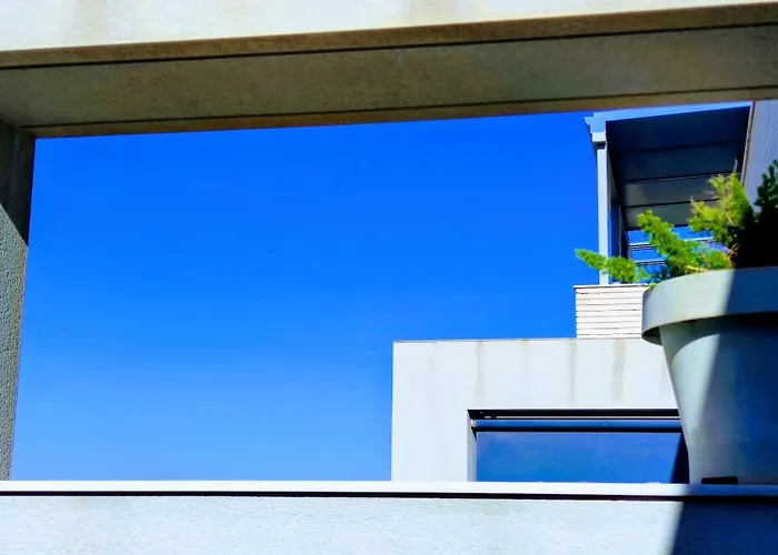 Apartamento Deluxe: Hidromasaje, Terraza Y Vistas.