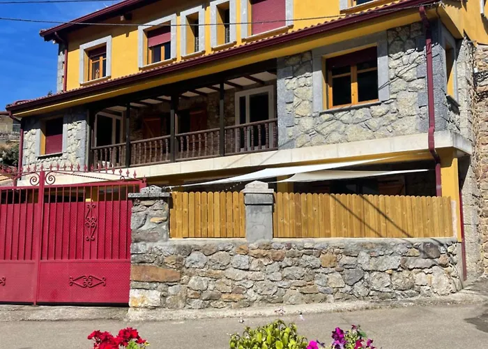 Casa Rural Monte Roblo