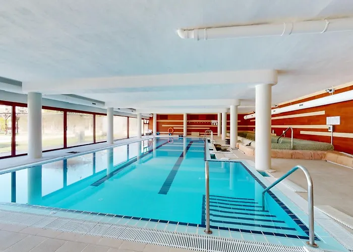 Balnea Experiences - Apartamentos Con Piscina Exterior, Jacuzzi Y Gimnasio