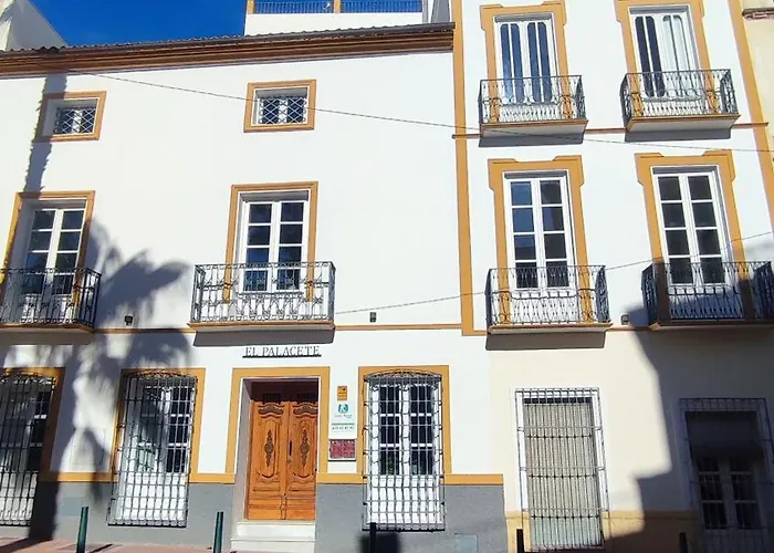 El Palacete De Cuevas