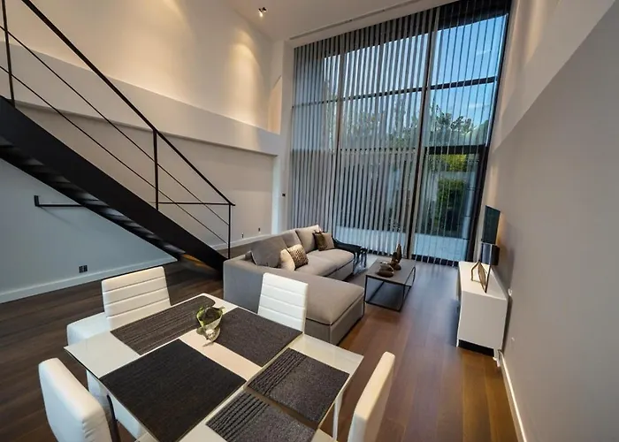 Luxury Loft Con Jardin Cerca Del Aeropuerto