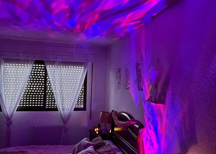 Habitacion Amplia Y Luminosa