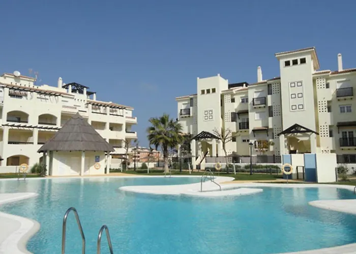 2108-Nice Apt With Pool Close From Beach And Bars