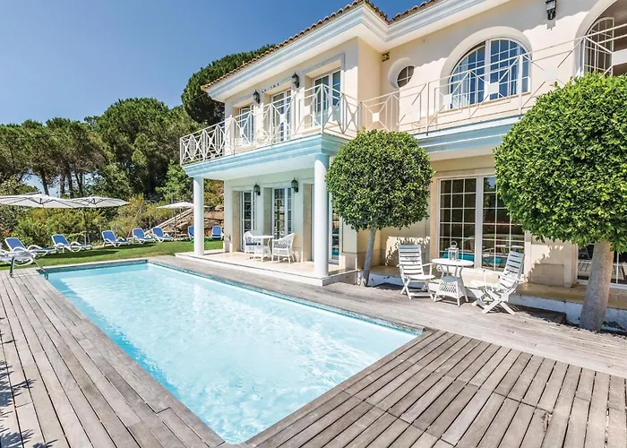 Nice Home In Cabrils With House A Mountain View