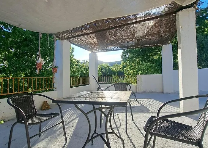 Lux Casita Almendral