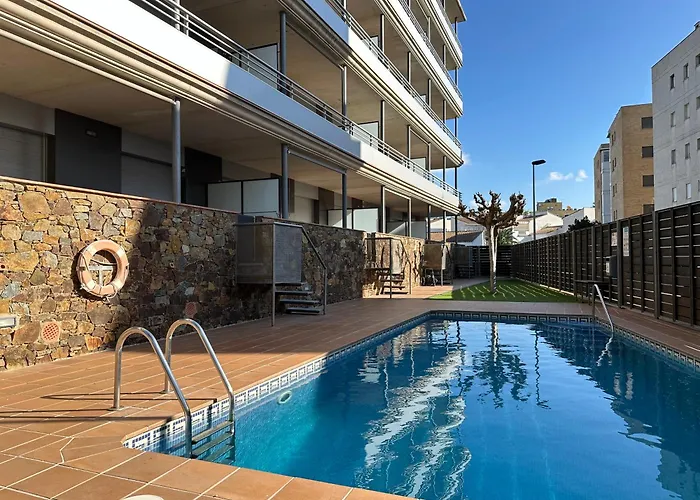 Agi Torre Quimeta Apartments
