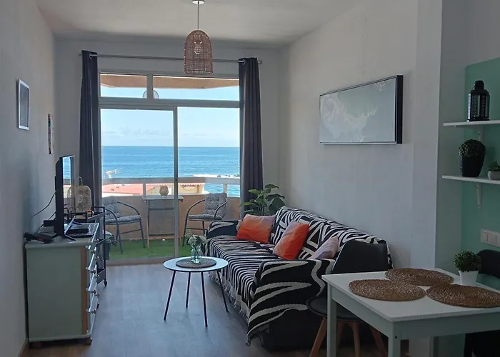 Luas Beachfront House Las Canteras