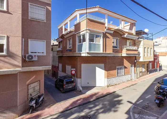 Amazing Apartment In Santa Pola