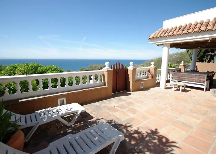 Livingtarifa Villa Concha