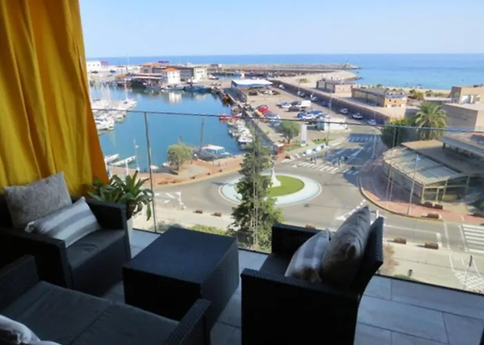 Elegante Apt P4 Pax A 1 Min De La Playa Con Wifi