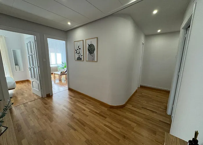 Rioja Centro Ayuntamiento By Apartamentos Logrono