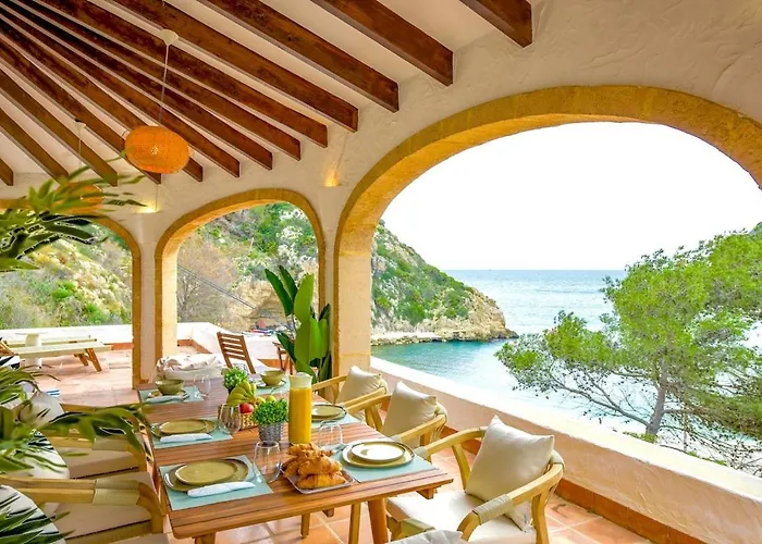Breathtaking Sea Views, Cala Granadella, Free Parking